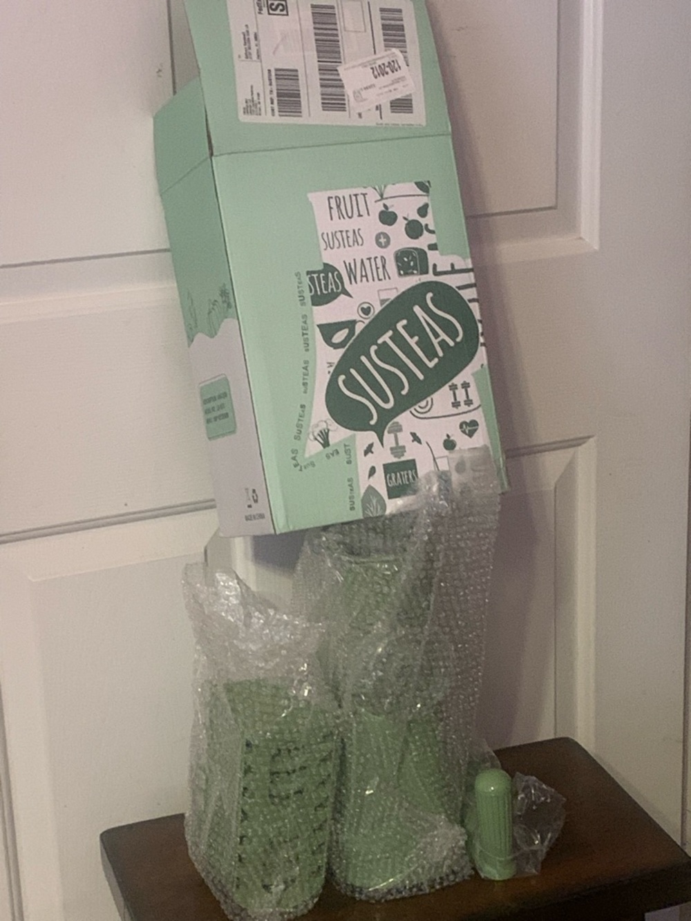 SUSTEAS Mint Green Rotary Grater